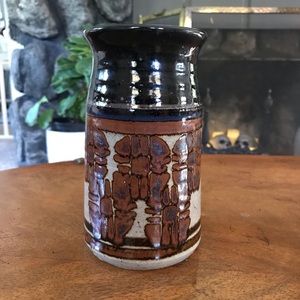 Vintage Studio Pottery 7” Vase, Signed “Kemp”